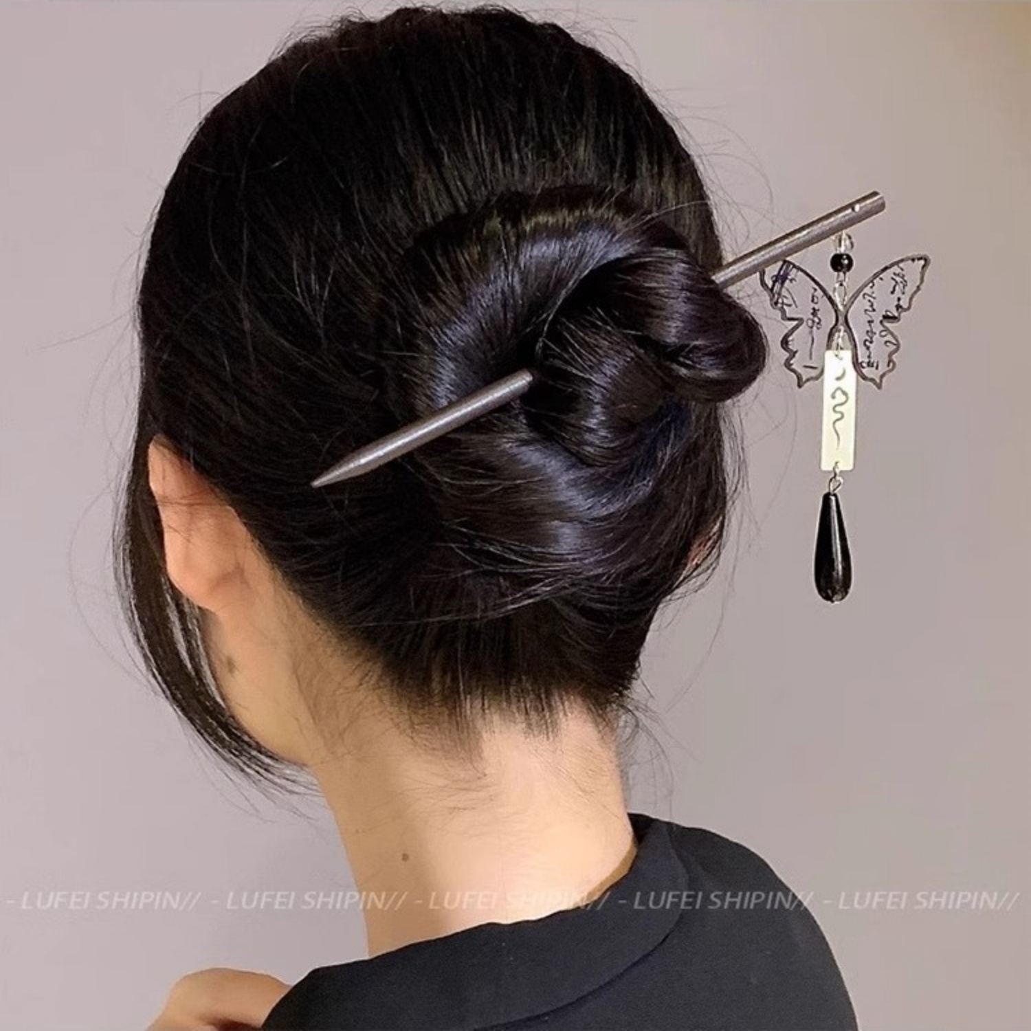 Forcina per capelli con nappa  - Women Accessories Shop recensione e prezzo