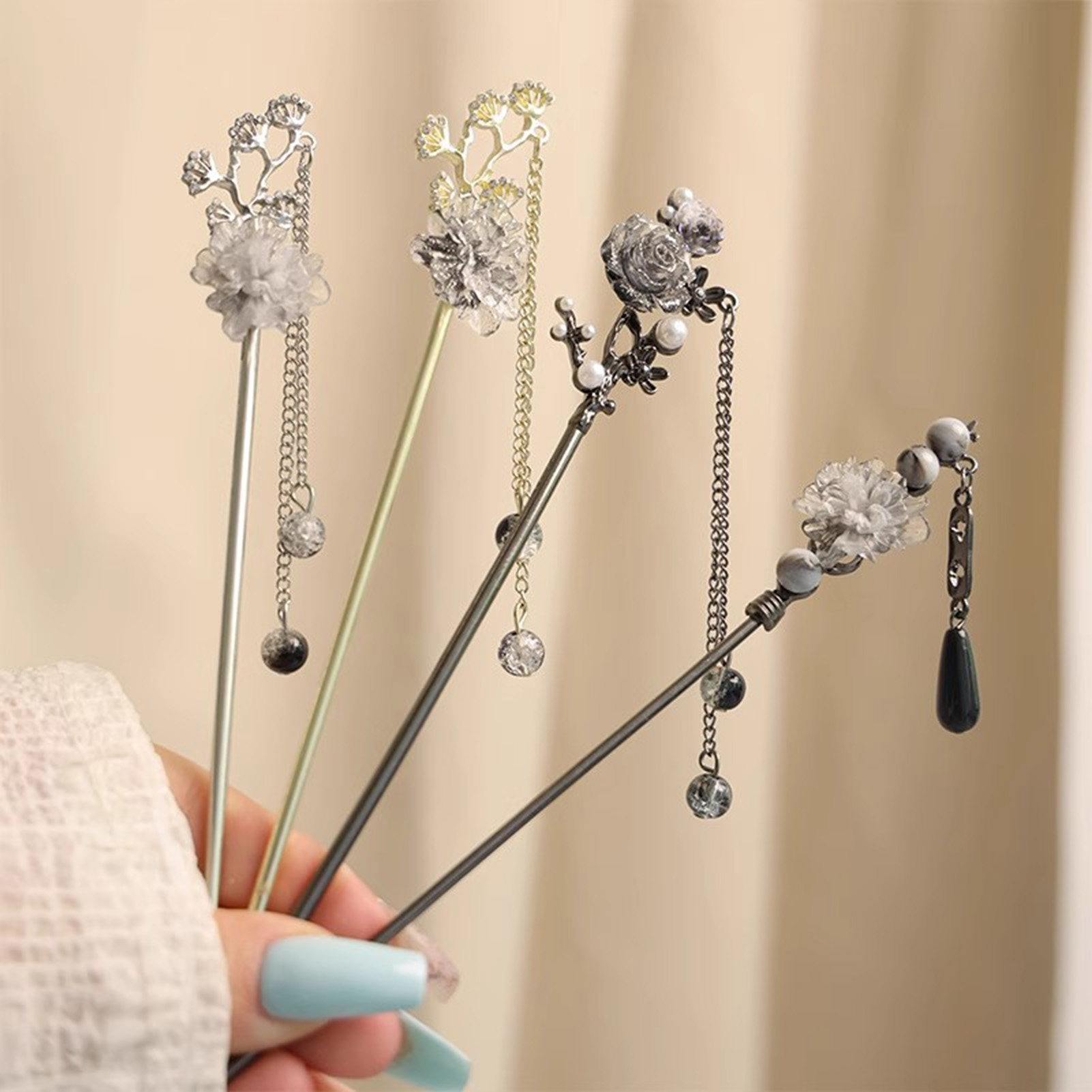 Eleganti Forcine per Capelli a - Women Accessories On Sale recensione e prezzo